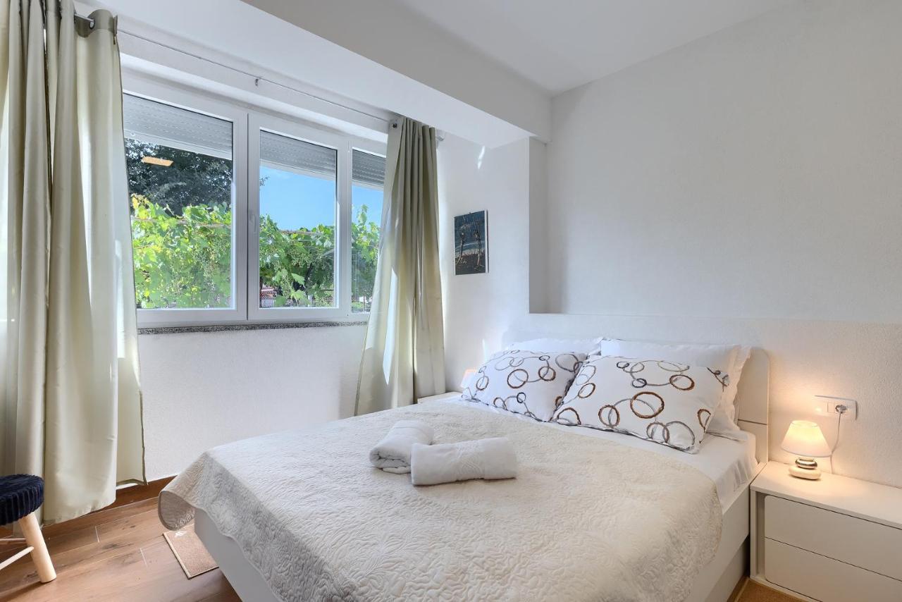 Holiday House Chill Out Loborika Pula 6 Persons Marcana Экстерьер фото