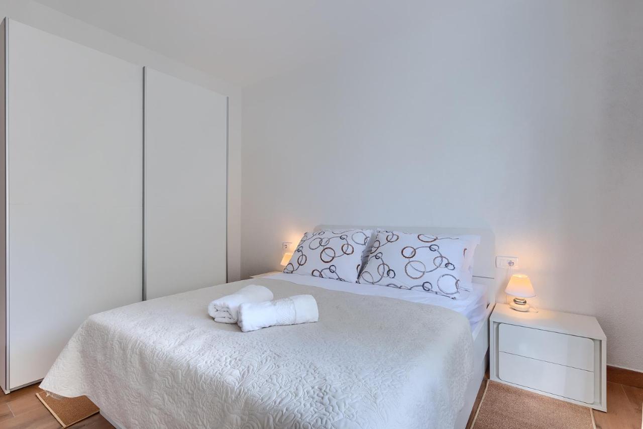 Holiday House Chill Out Loborika Pula 6 Persons Marcana Экстерьер фото